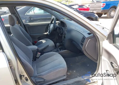 2005 Hyundai Elantra Gls/Gt z USA, uszkodzony, nr VIN KMHDN46DX5U184850